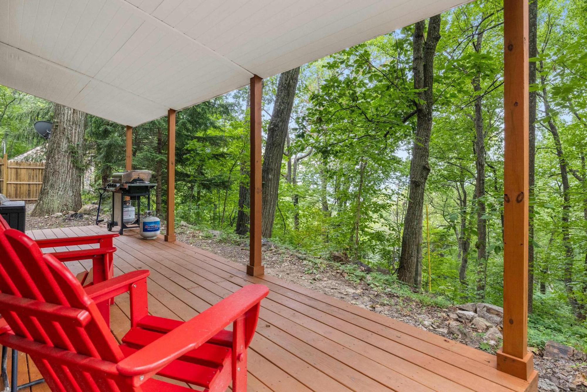 Modern Mountain Cottage W Hot Tub, Fire Pit, Wifi Inwood 外观 照片