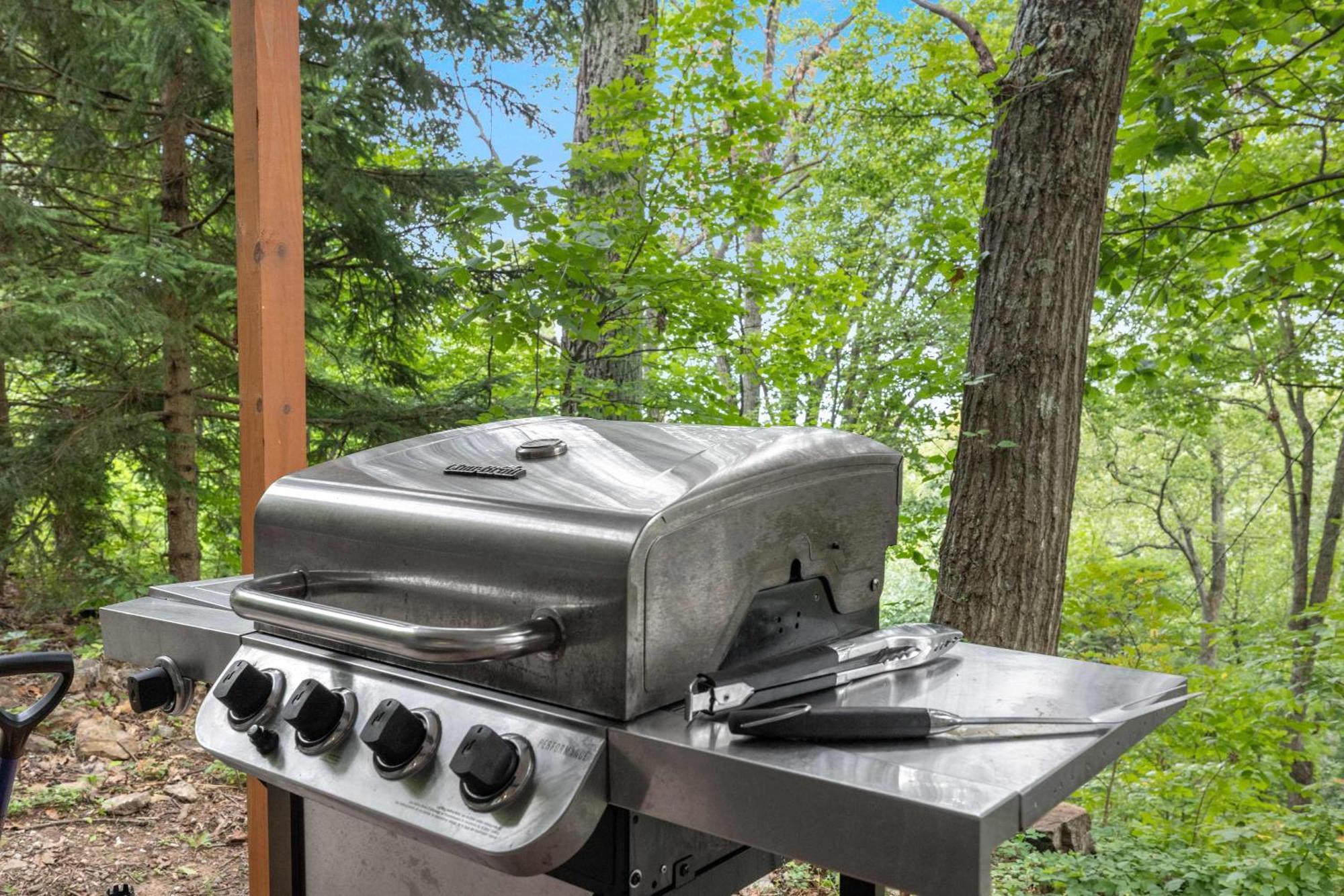 Modern Mountain Cottage W Hot Tub, Fire Pit, Wifi Inwood 外观 照片